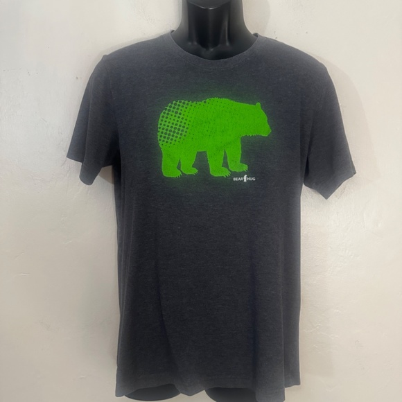Ajaxx63 Bear T Shirt 19.5" armpit to armpit Cotton blend Gently worn No size - Picture 2 of 4